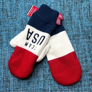 Team USA Apparel Olympics Knit Mitten Gloves in Red White Blue